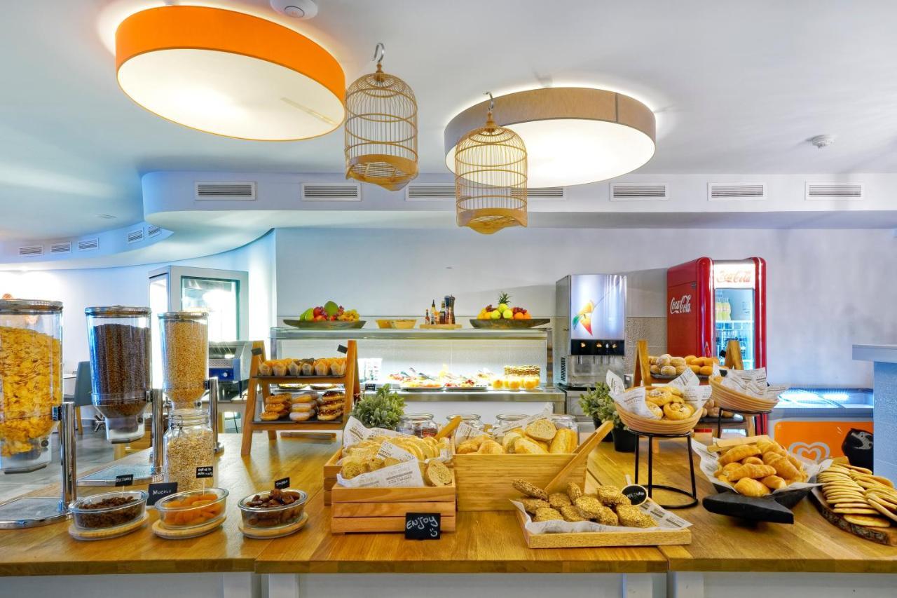 Aqua Suites ปูแอร์โตเดลคาร์เมน ภายนอก รูปภาพ
